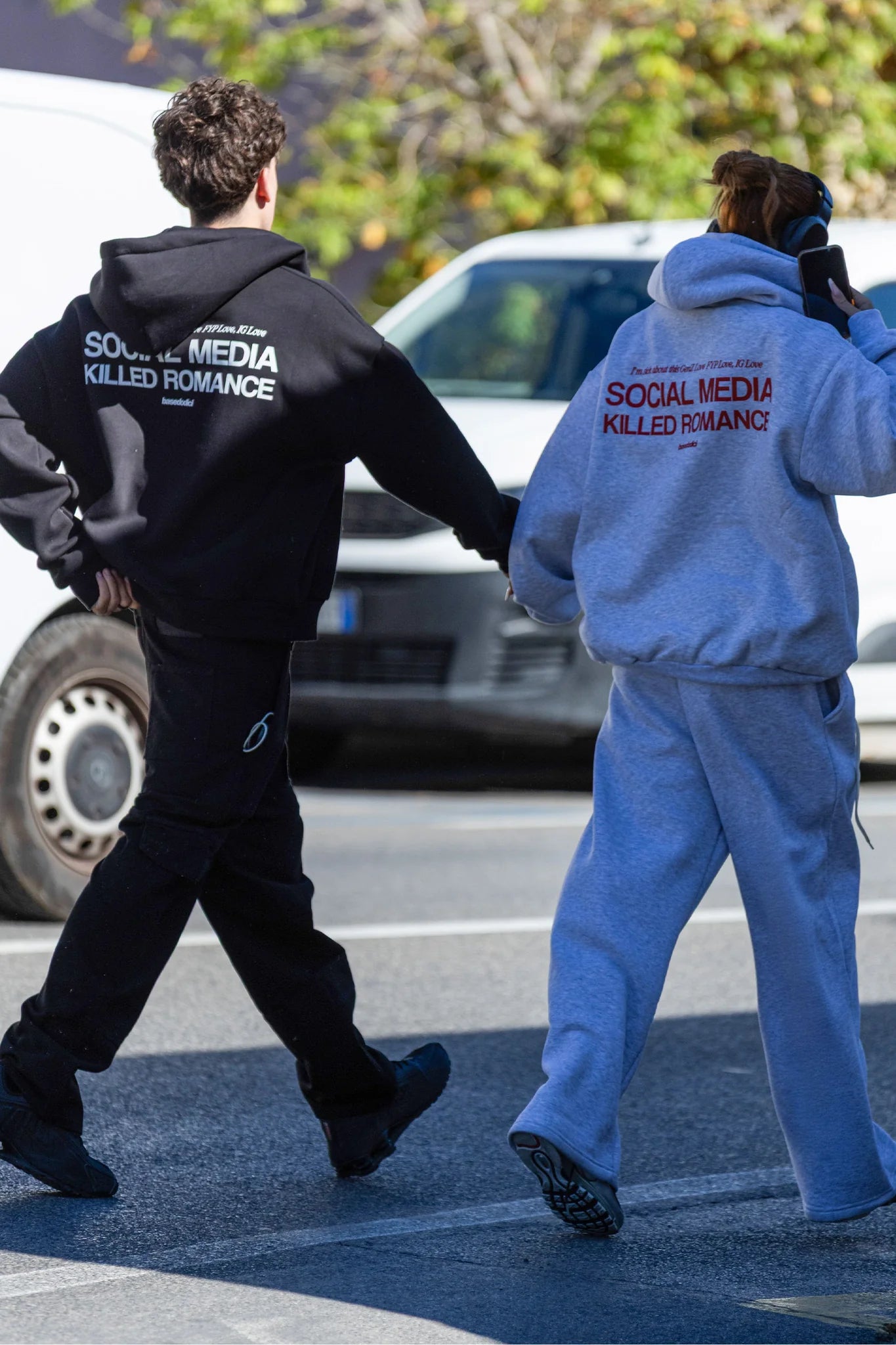 Hoodie "KILLED ROMANCE" Black/White