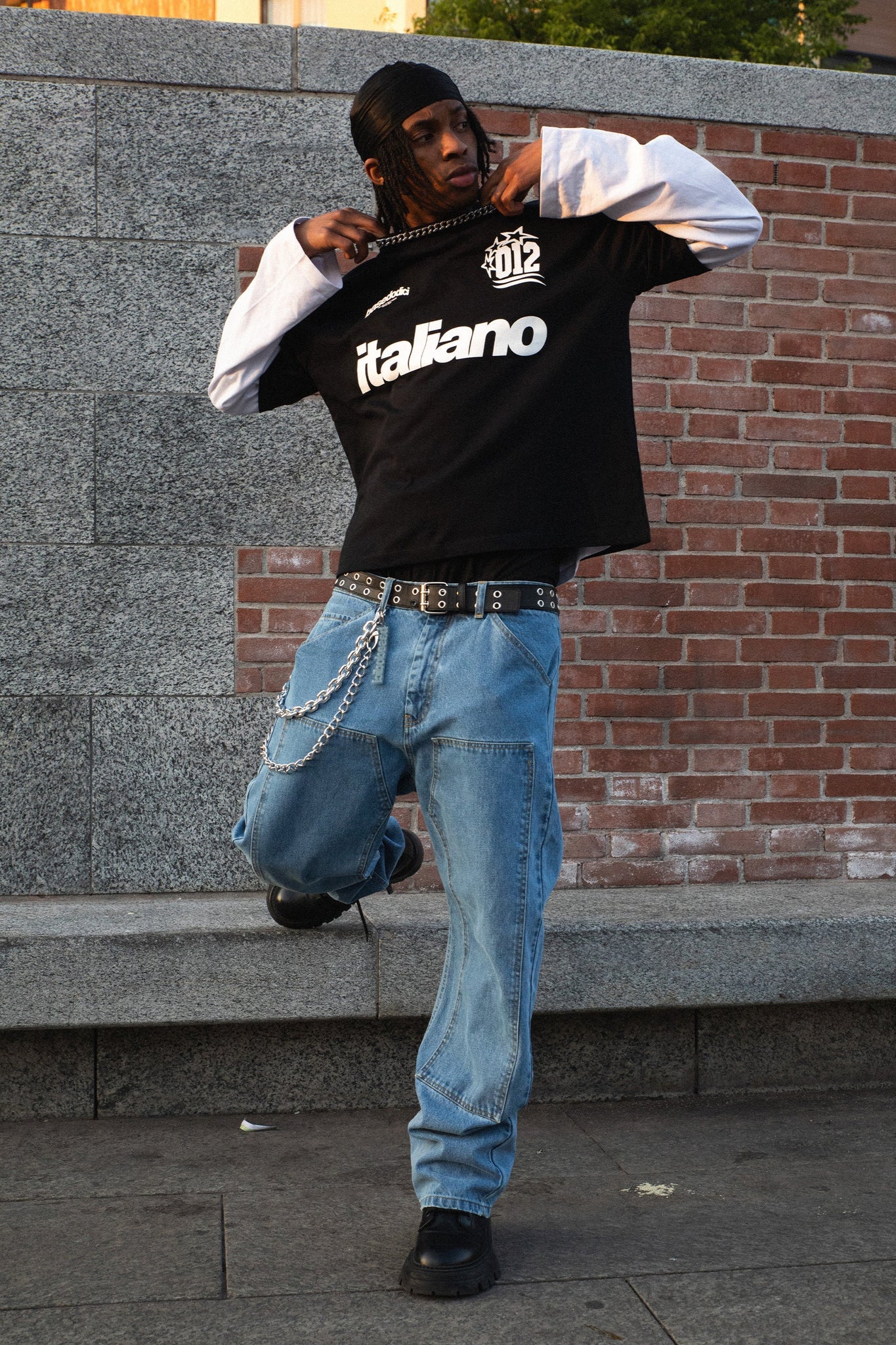 T-Shirt "CRUEL SEASON" Italiano Black